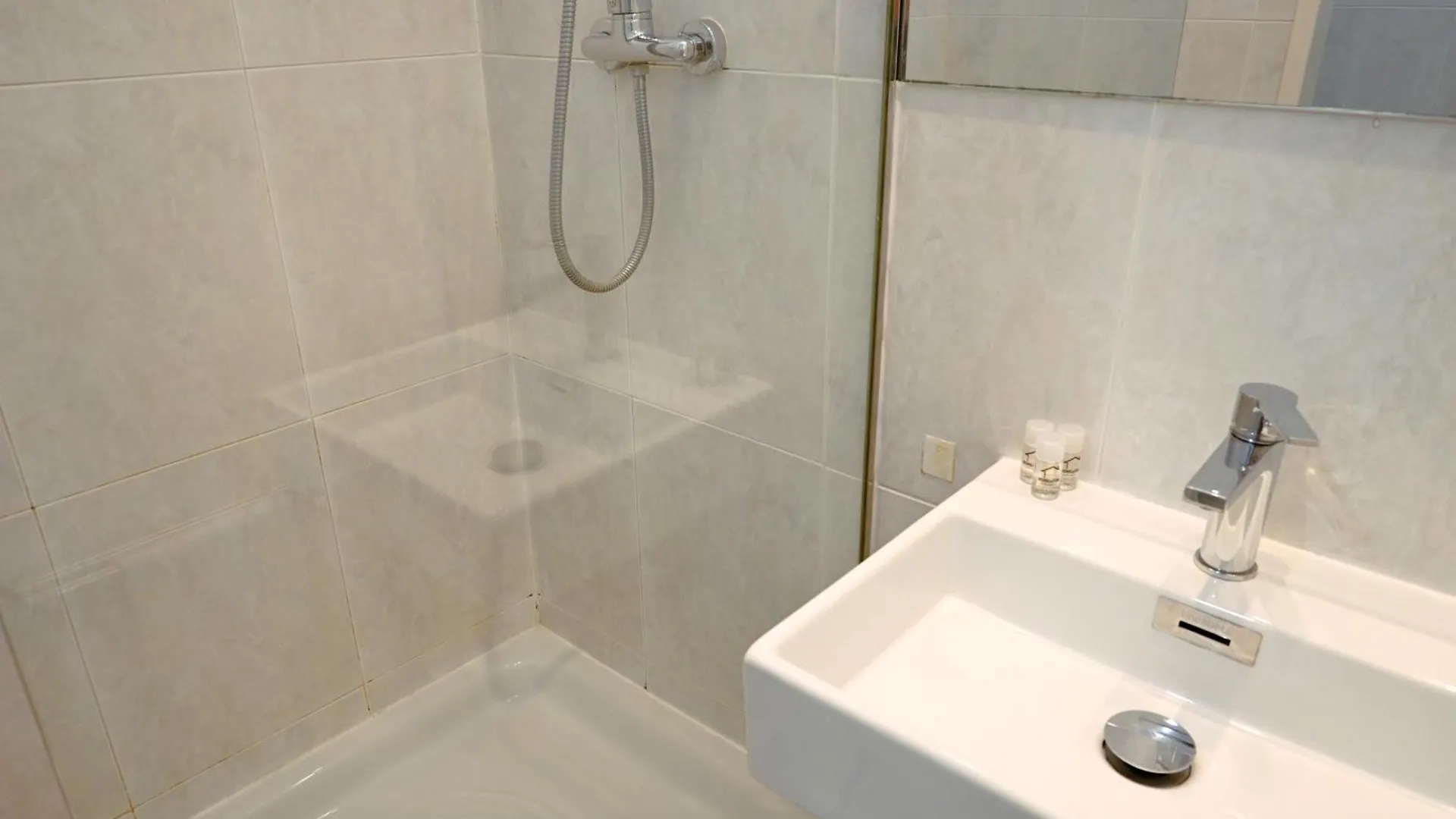 Apartment Homenfun Barcelona Gracia